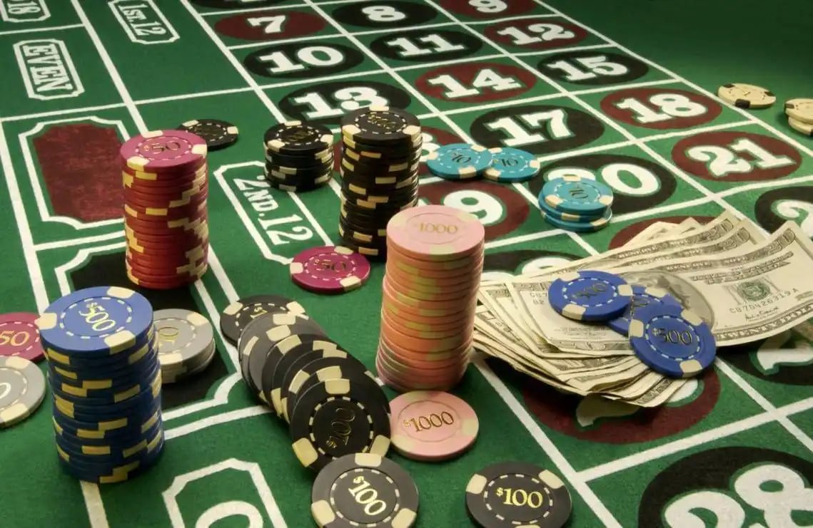 ponacle အွန်လိုင်း စလော့ Jackpot Slots MMK ကျပ် မြန်မာ ကစားသမားများ